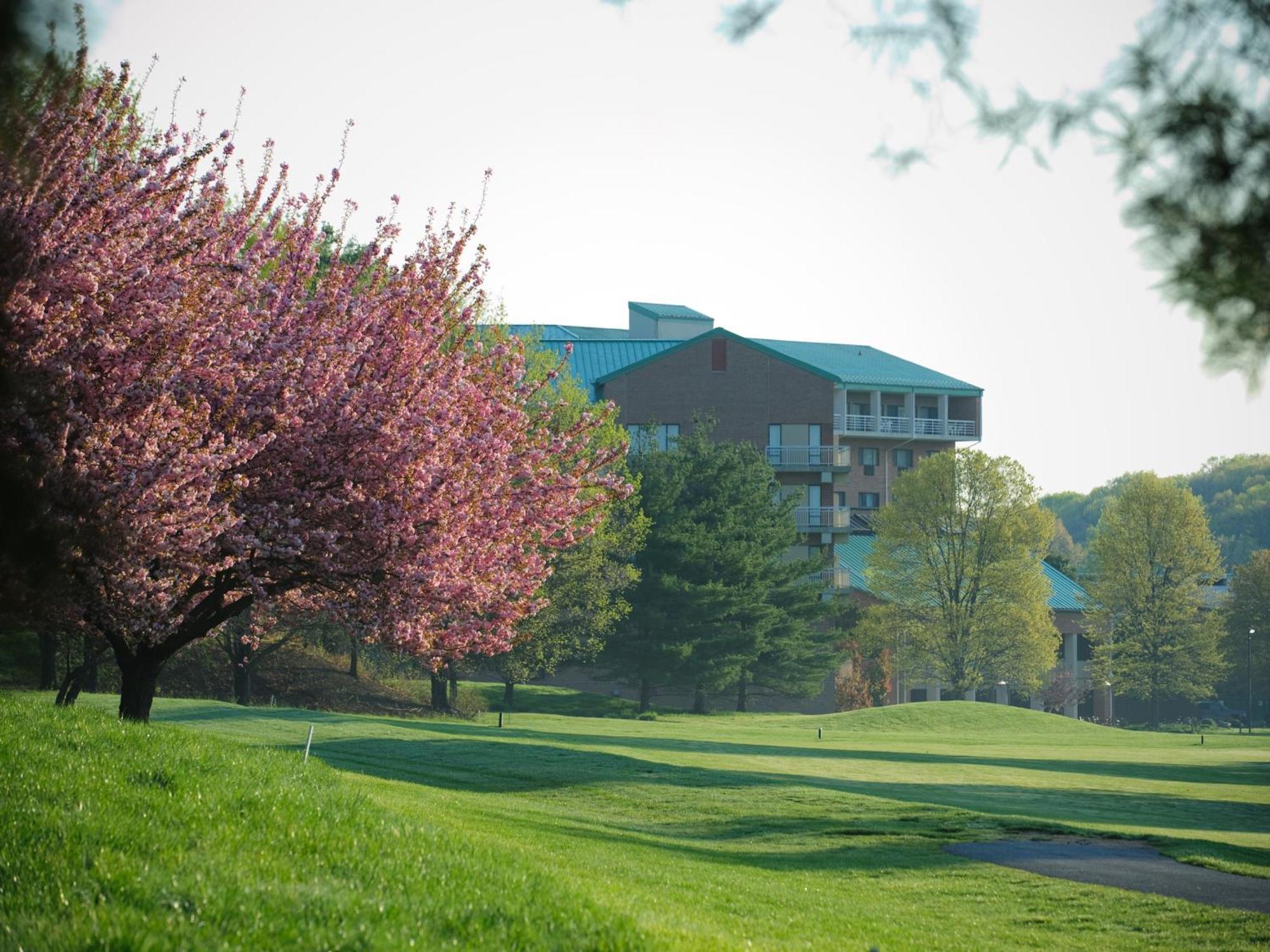Turf Valley Resort Ellicott City Buitenkant foto